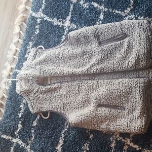 Sherpa vest